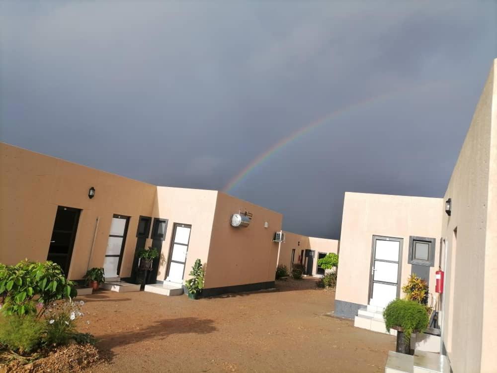 Royal Guesthouse Opuwo المظهر الخارجي الصورة